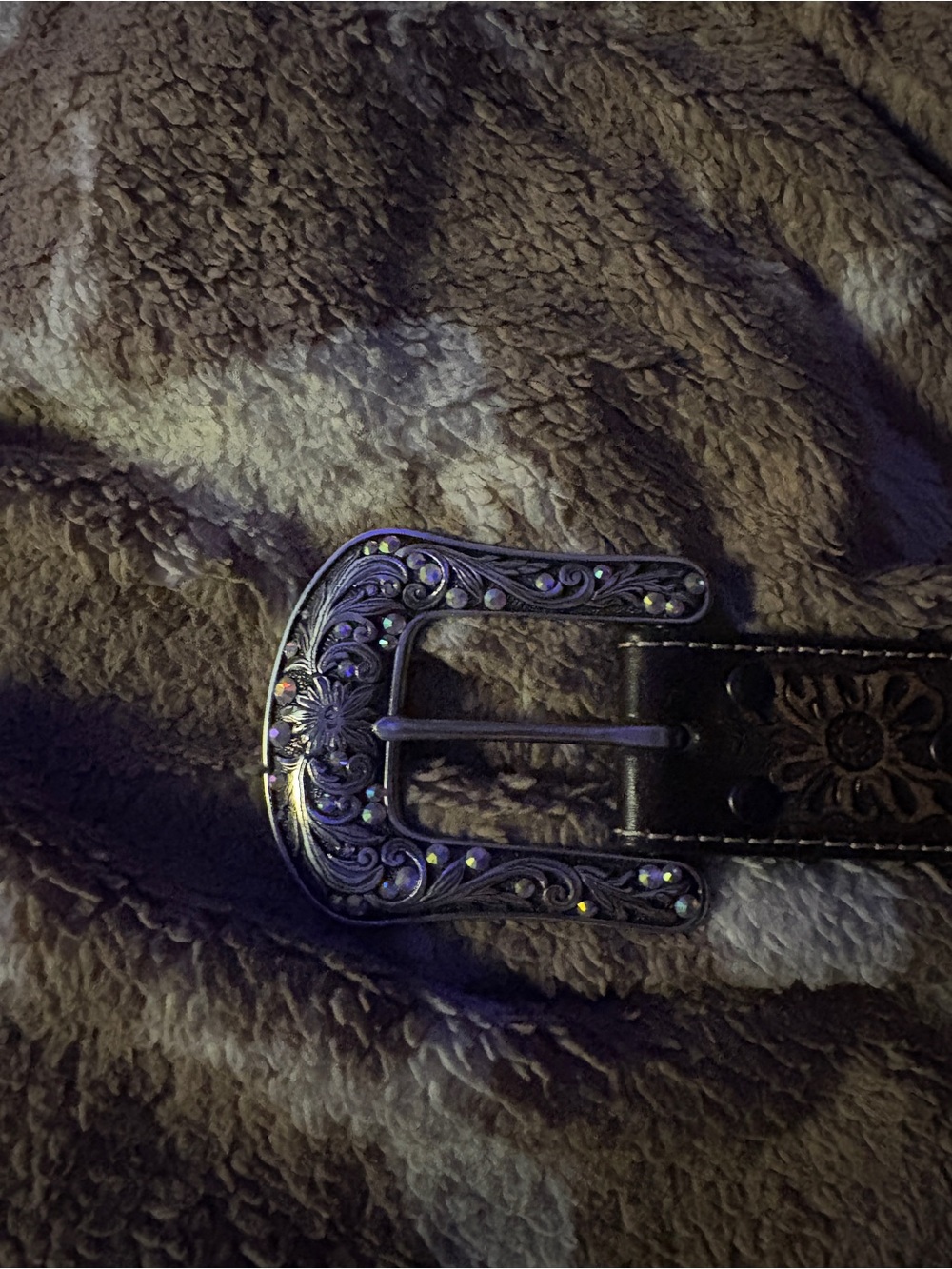 ariat women’s belt + diamond buckle